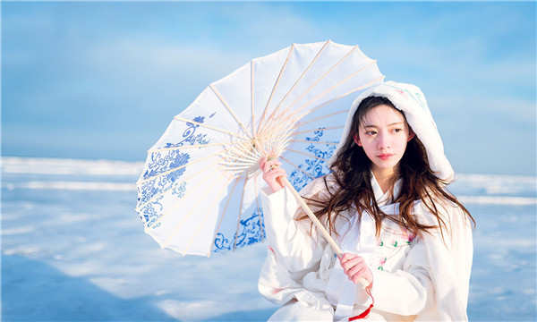 宝安试管代怀生子多少钱一个？助孕之路的费用分析与方案选择